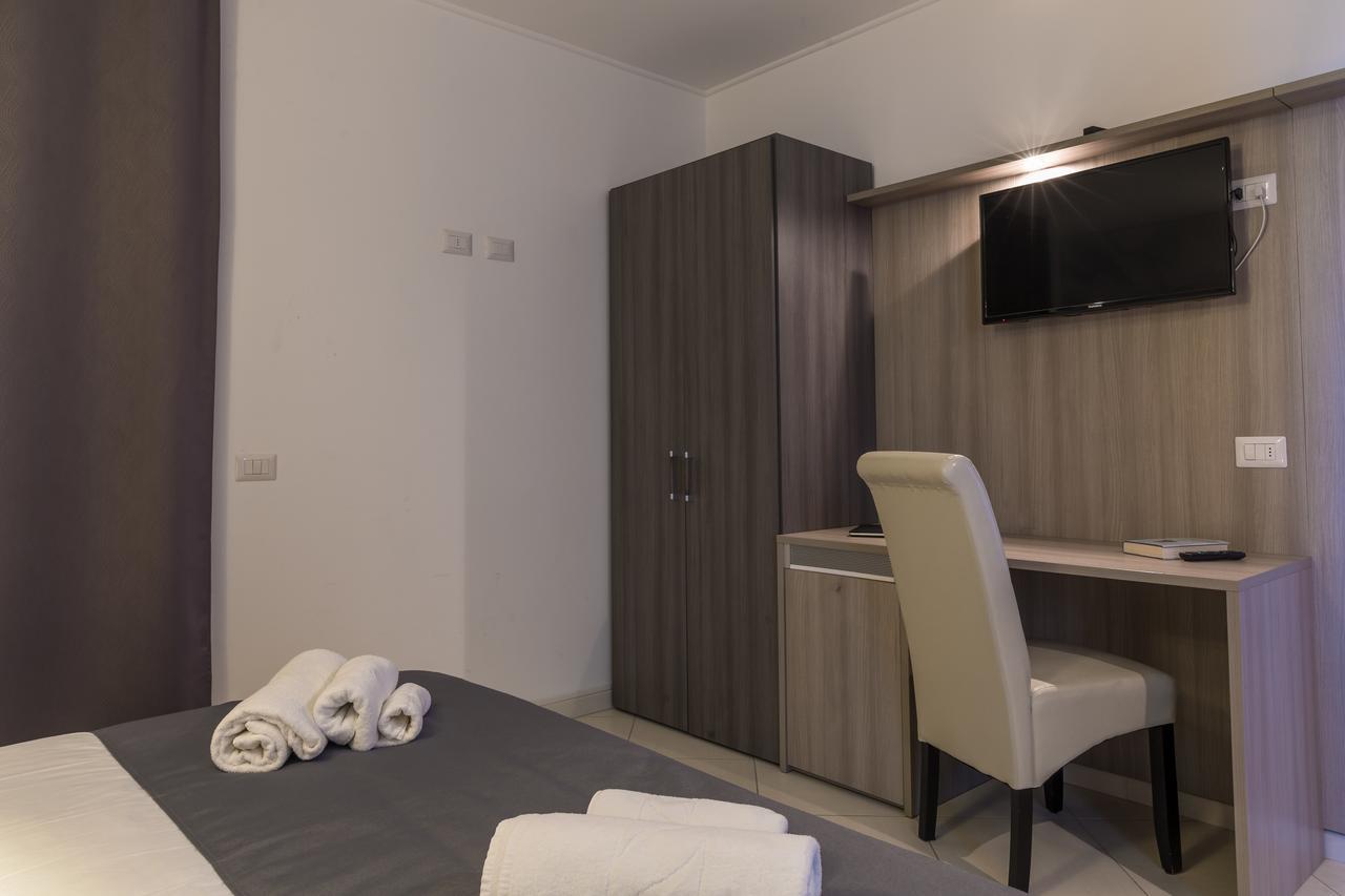 La Piazzetta Guest House Olbia Exterior photo
